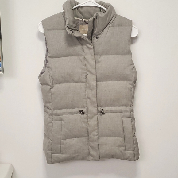 Banana republic vest - Picture 1 of 4
